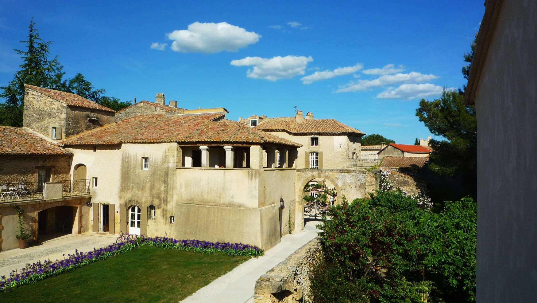 Domaine Des Escaunes Sernhac Dış mekan fotoğraf